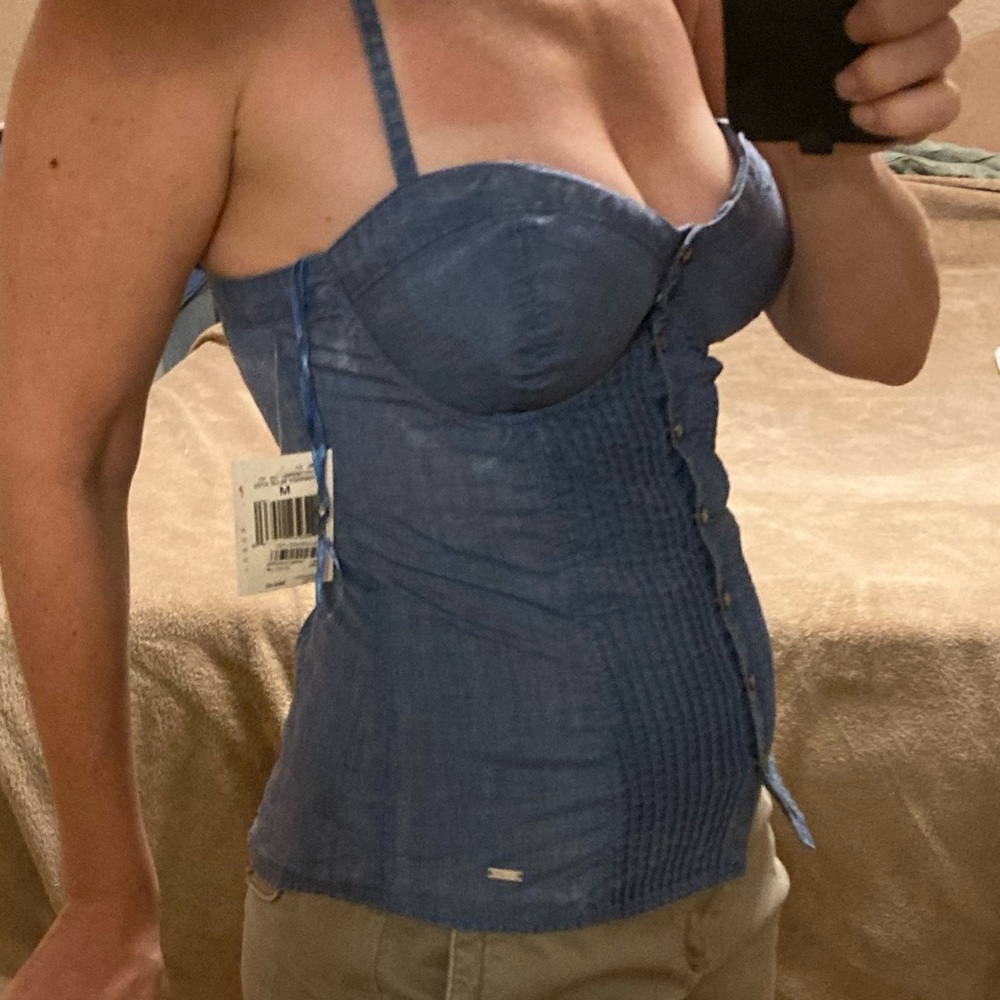 Guess Blue Jean look cross strap tank, built in Bra!!